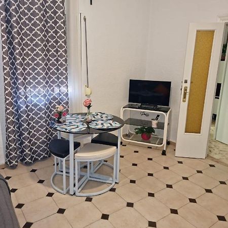 Wish Suite Dolores Leon De Triana Sevilla Exterior foto
