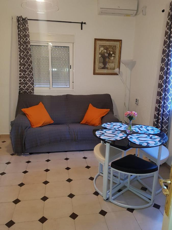 Wish Suite Dolores Leon De Triana Sevilla Exterior foto